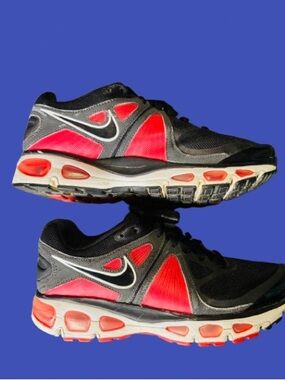 Women’s Nike Air Max Tailwind 4 running shoes 8.5